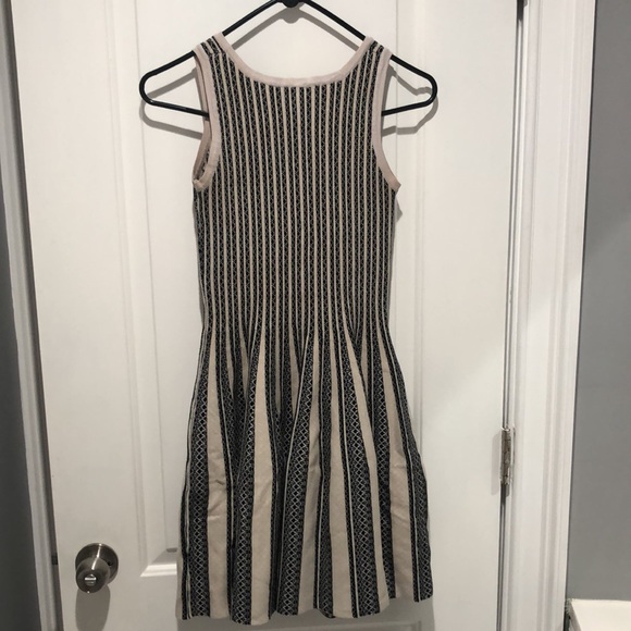 Lucy Paris Black & Ivory Dress - Picture 5 of 10